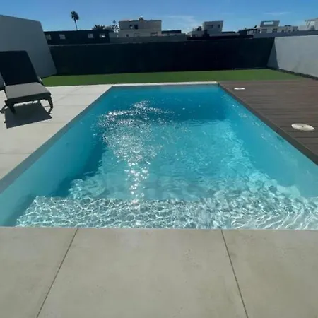Villa Frente Al Mar En Con Piscina Y Aparcamiento - Es-175-43 Playa Blanca (Lanzarote)