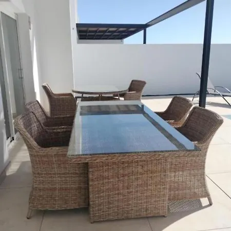 Frente Al Mar En Con Piscina Y Aparcamiento - Es-175-43 빌라 플라야블랑카
